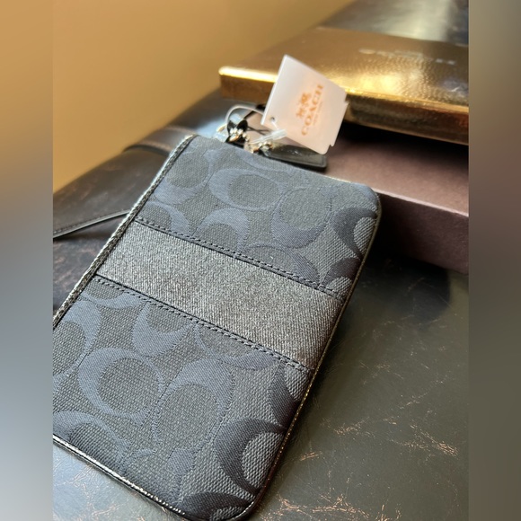 COACH black wristlet! Brand New with tags & care cards. Gold box. Beautiful! 🖤 - Picture 6 of 8